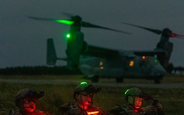 31st MEU | MRF conducts Parachute Operations, Reconnaissance and Surveillance Insert