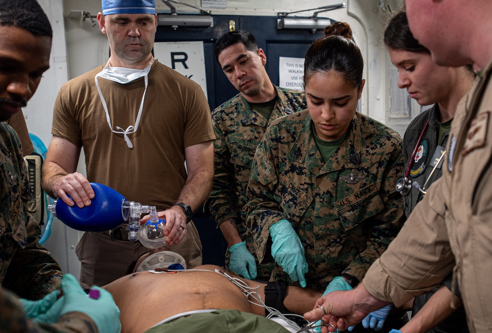 USS America (LHA 6) and 31st Marine Expeditionary Unit Conduct Medical Training