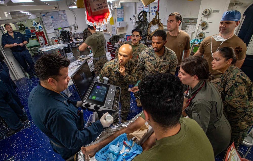 USS America (LHA 6) and 31st Marine Expeditionary Unit Conduct Medical Training