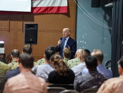 TF 51/5 Hosts a Command Post Exercise during IMX25 [Image 4 of 10]