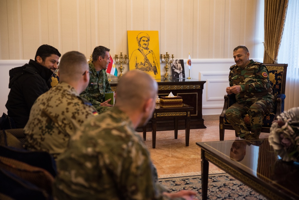 Coalition Advisors Look Ahead with Peshmerga 1st Support Forces Command