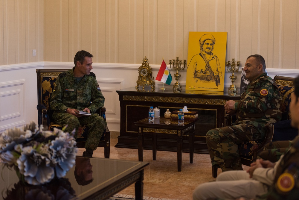 Coalition Advisors Look Ahead with Peshmerga 1st Support Forces Command