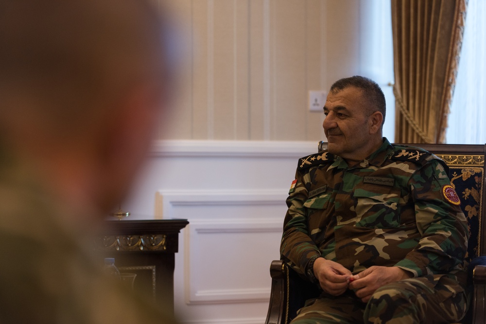 Coalition Advisors Look Ahead with Peshmerga 1st Support Forces Command