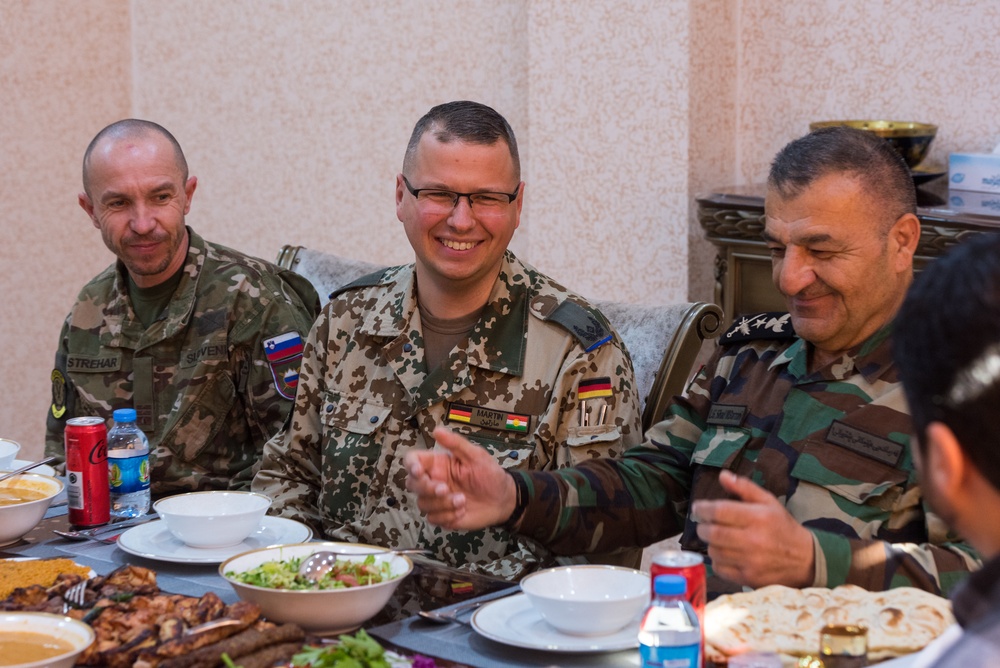 Coalition Advisors Look Ahead with Peshmerga 1st Support Forces Command