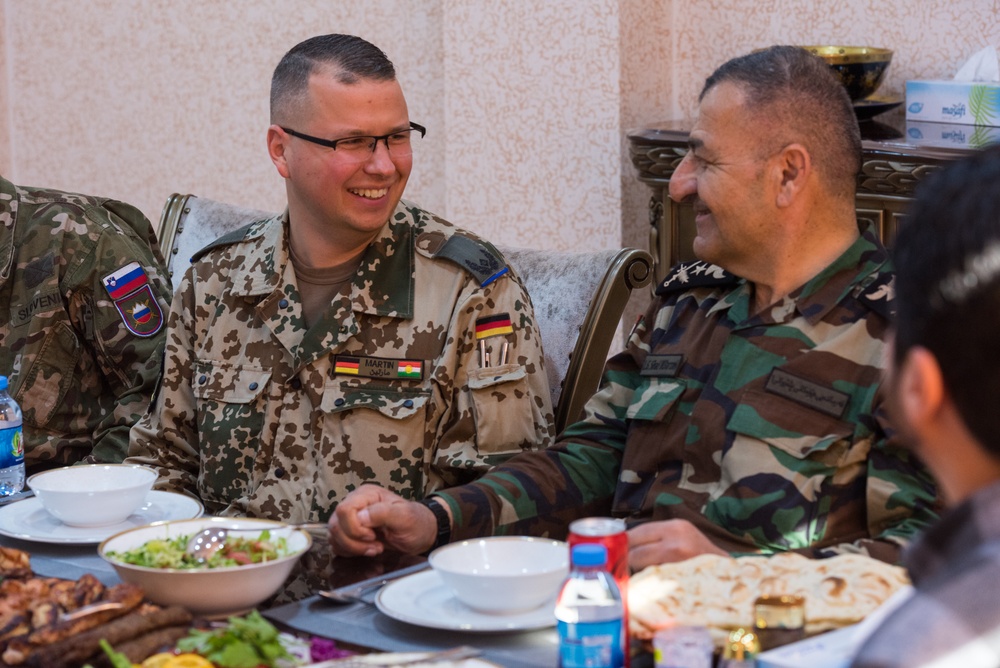 Coalition Advisors Look Ahead with Peshmerga 1st Support Forces Command