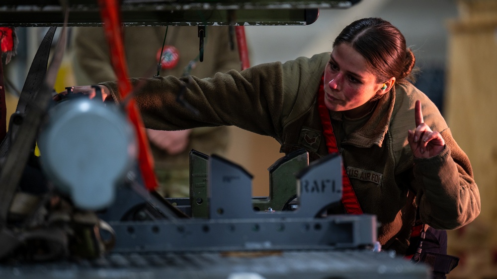 48 FW Maintainers test skills in annual Load Crew of the Year competition