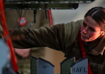 48 FW Maintainers test skills in annual Load Crew of the Year competition