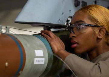 48 FW Maintainers test skills in annual Load Crew of the Year competition