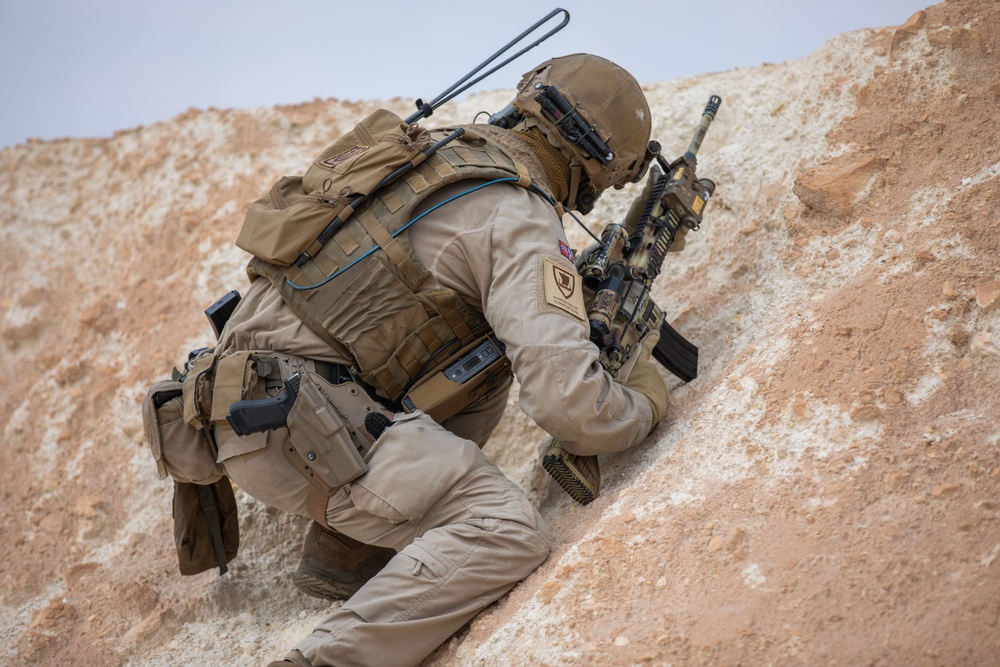 Coalition Members Conduct Close-Quarters Battle Training Exercise