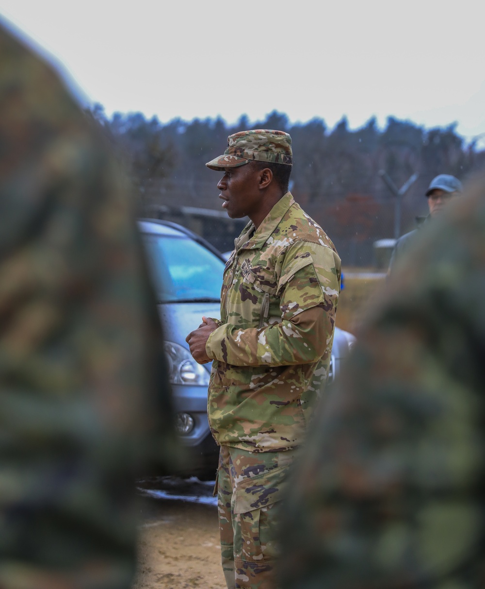 U.S. Army CATC and German Bundeswehr Medical Academy soldiers conduct trauma lane simulation exercise