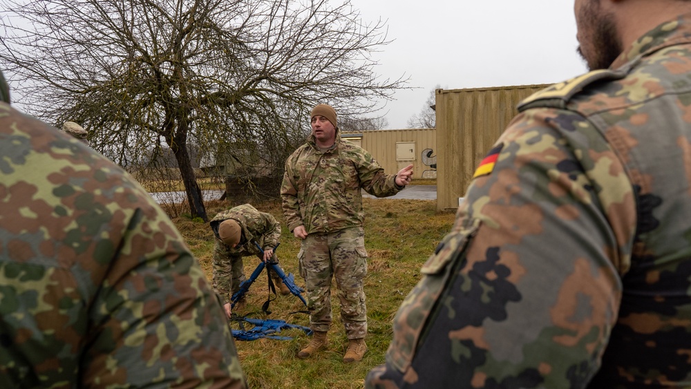 U.S. and German forces conduct multinational room-clearing training in Bavaria