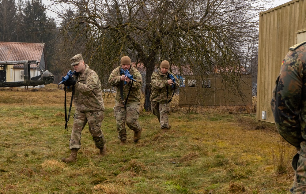 U.S. and German forces conduct multinational room-clearing training in Bavaria