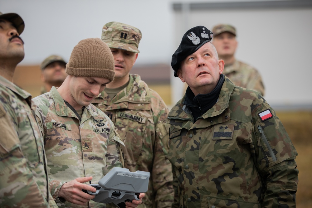 2CR Soldiers train on unmanned aerial systems defense