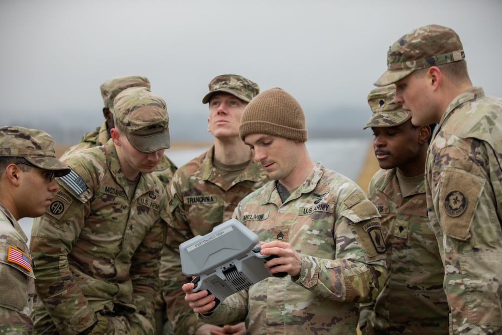 2CR Soldiers train on unmanned aerial systems defense