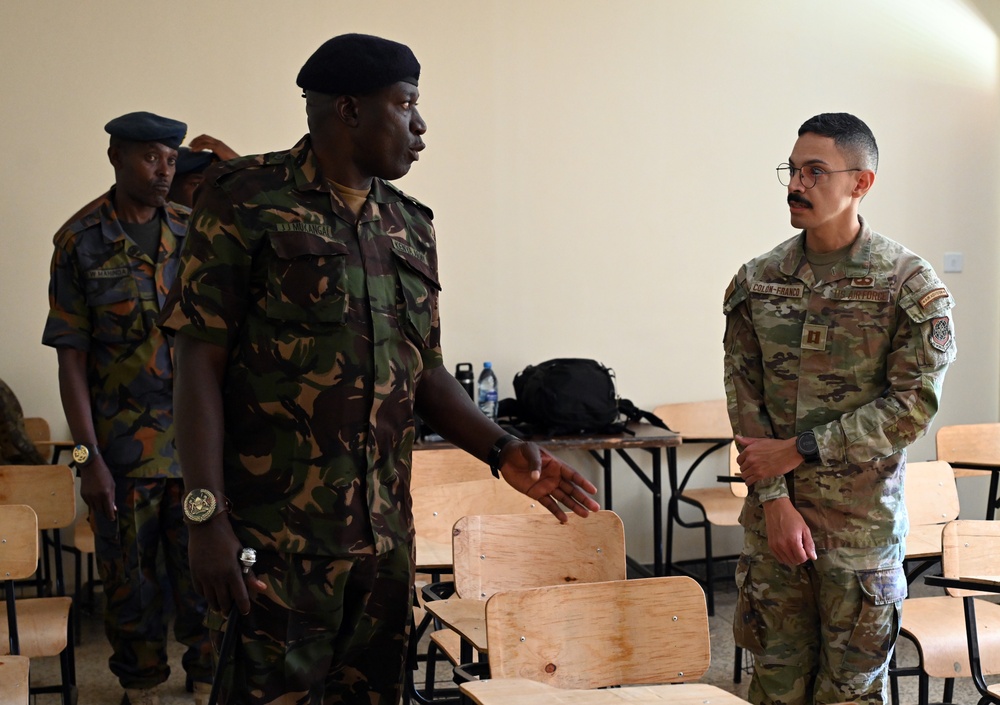 818 MSAS conducts exercise planning at Justified Accord