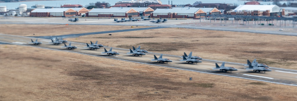 1st Fighter Wing demonstrates strength and readiness in Elephant Walk