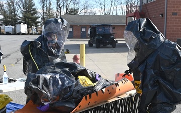 Pa. Guard Civil Support Team conducts simulated drug lab training