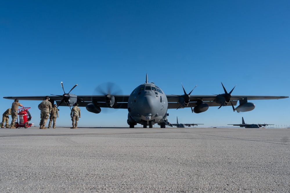 AFSOC joint air refueling during Emerald Warrior 25.1