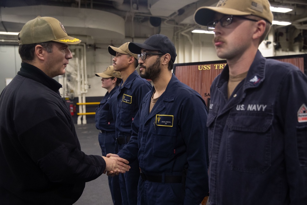 Commander, Amphibious Squadron Seven (CPR 7) Visits Tripoli