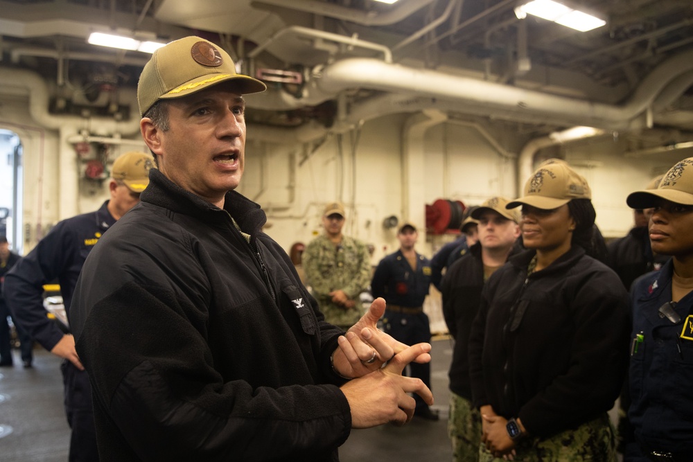 Commander, Amphibious Squadron Seven (CPR 7) Visits Tripoli