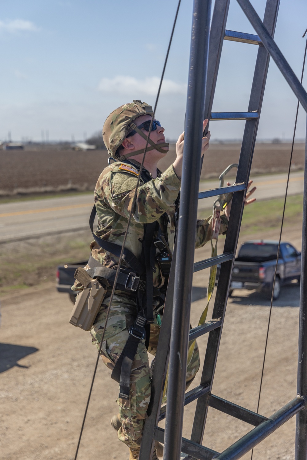 U.S. Soldiers assist CBP with train inspections