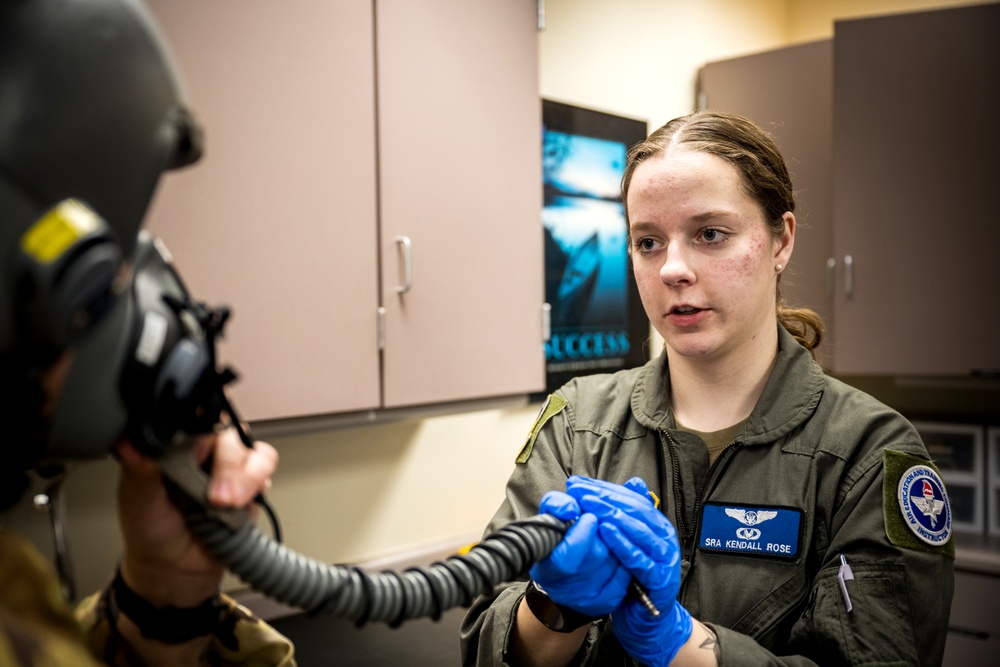 12OSS prepping Airman for the extreme