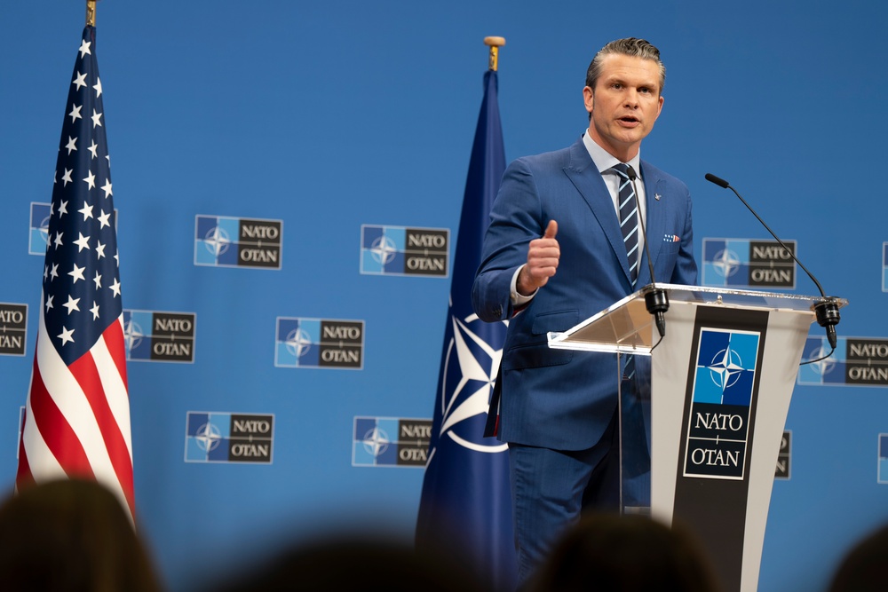 SD Attends NATO Defense Ministerial