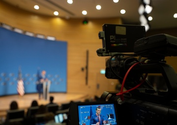 SD Attends NATO Defense Ministerial