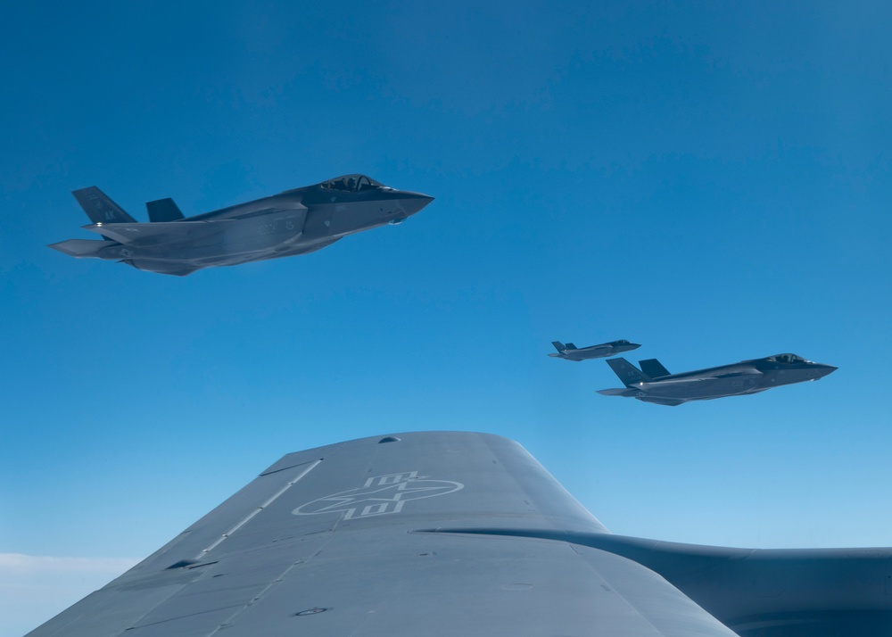 50th Air Refueling Squadron supports F-35 Lightning II Fighters with 84,000 pounds of fuel during Bamboo Eagle 25-1