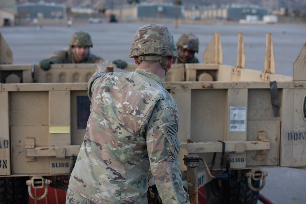 10th Mountain Soldiers download equipment