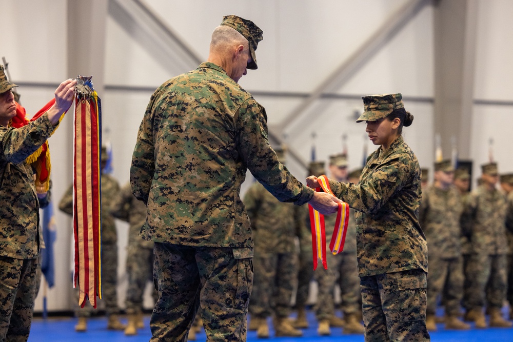 1st MARDIV holds colors rededication ceremony