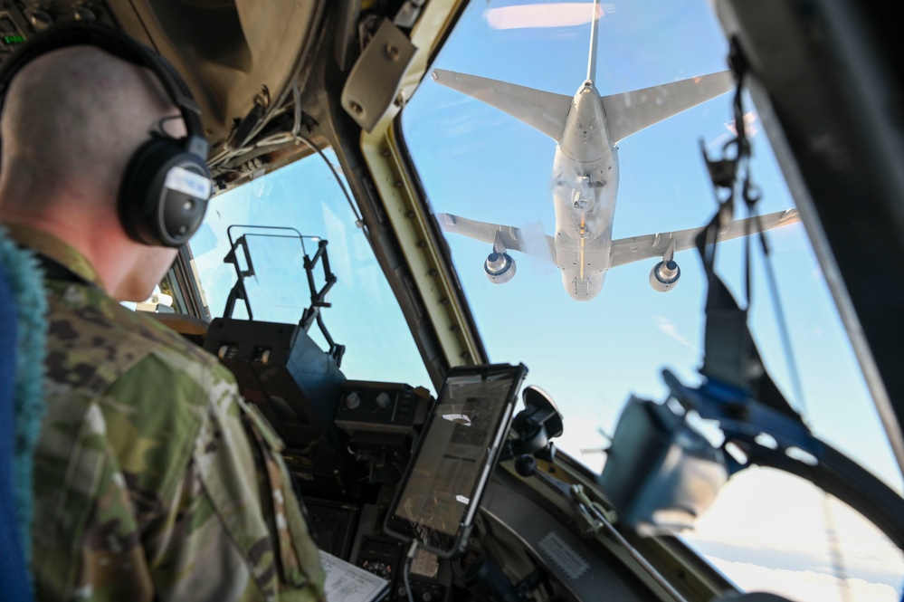 7th EAS Executes Their First Low-Altitude Refueling with KC-46 Pegasus during BE 25-1