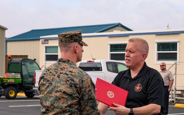 Marine Corps Facility Commends Jacksonville Firefighter