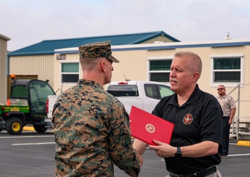 Marine Corps Facility Commends Jacksonville Firefighter