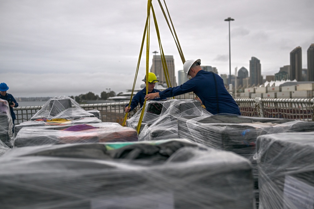 Coast Guard offloads more than $275 million worth of illegal cocaine in San Diego