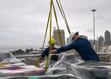 Coast Guard offloads more than $275 million worth of illegal cocaine in San Diego