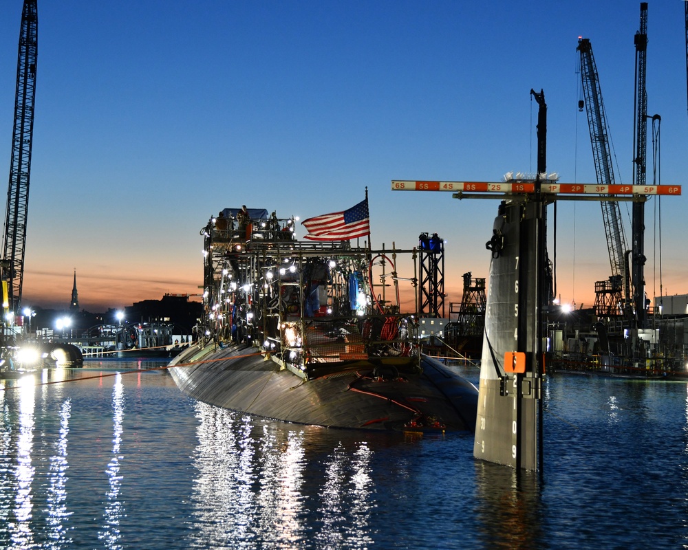 USS Cheyenne Dry Dock Flooding