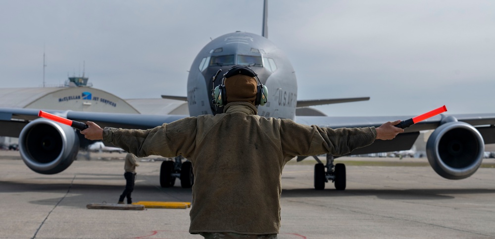 Air Mobility Command’s AMXS and MXS Airmen ensure KC-135 Stratotankers stay mission ready during Bamboo Eagle 25-1