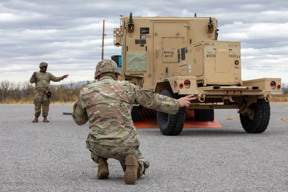 10th Mountain Division Soldiers unload a vehicle in support of southern border operations