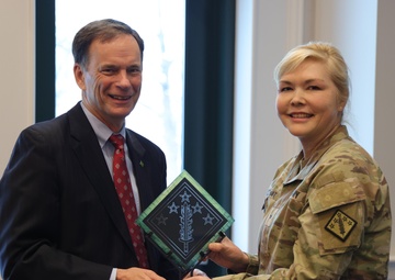 Retired US Army Chemical Corps colonel named 20th CBRNE Command Defender of Liberty