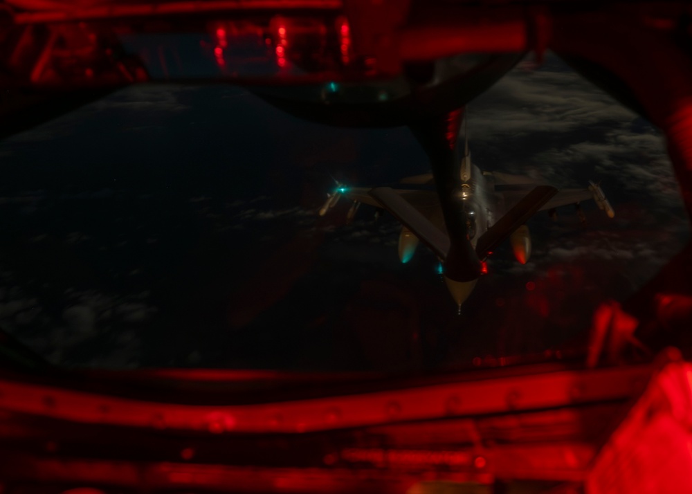 Night Operations Soar: 50th Air Refueling Squadron supports F-16s during Bamboo Eagle 25-1