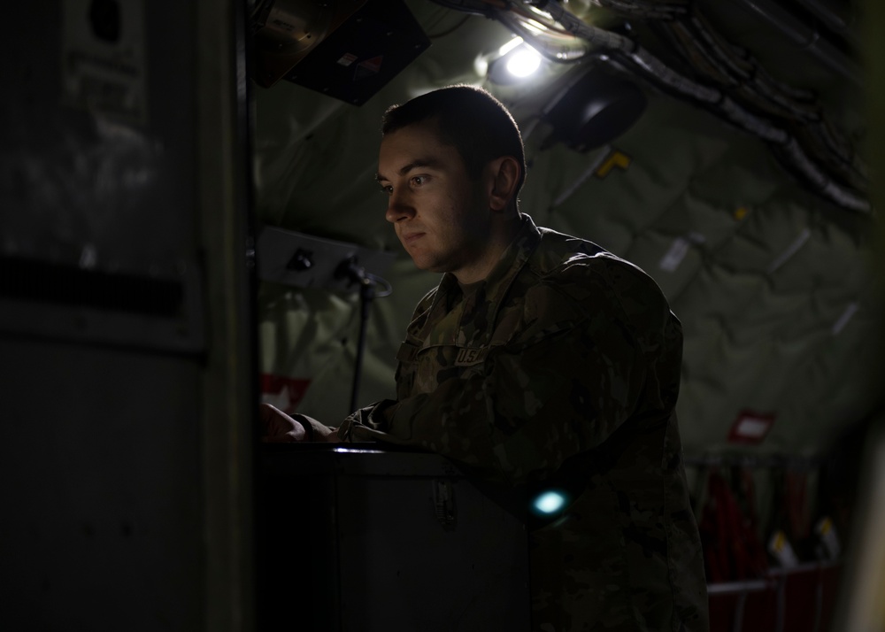 Night Operations Soar: 50th Air Refueling Squadron supports F-16s during Bamboo Eagle 25-1