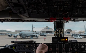 Night Operations Soar: 50th Air Refueling Squadron supports F-16s during Bamboo Eagle 25-1