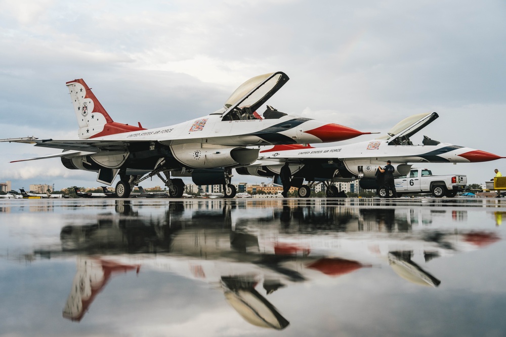 Thunderbird prepare for the 2025 Daytona 500