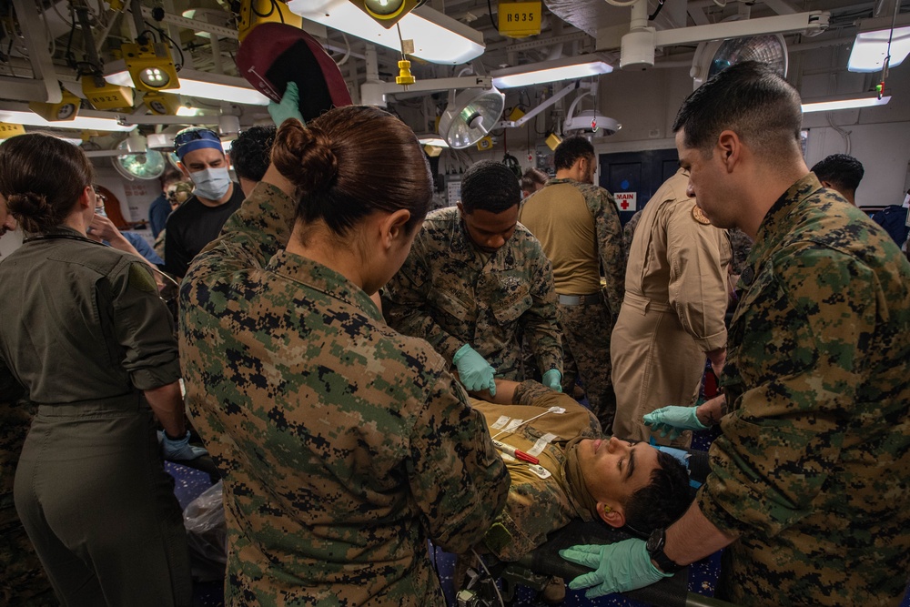 Sailors and Marines on USS America (LHA 6) Conduct Medical Training