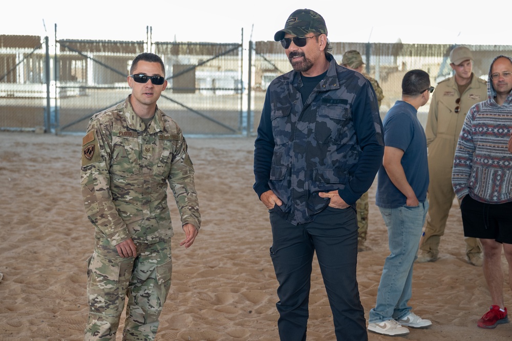 Rodney Atkins brings country sound to The Rock, 386 AEW