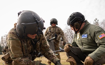 32nd EARS, California ANG practice personnel recovery in a simulated contingent environment