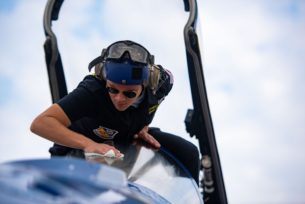 The Naval Flight Demonstration Squadron, the Blue Angels’ perform at the Cleveland National Air Show