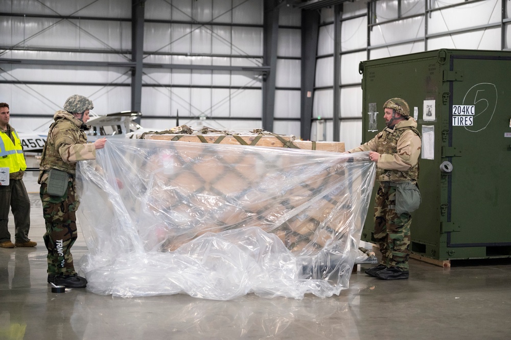 The 32nd EARS practices rapid deployment and tests capabilities to establish operations