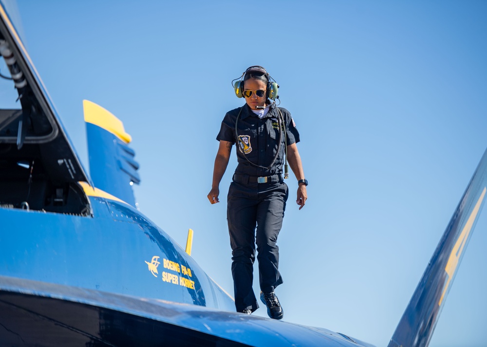 The Naval Flight Demonstration Squadron, the Blue Angels’ perform at the National Championship Air Races &amp; Air Show